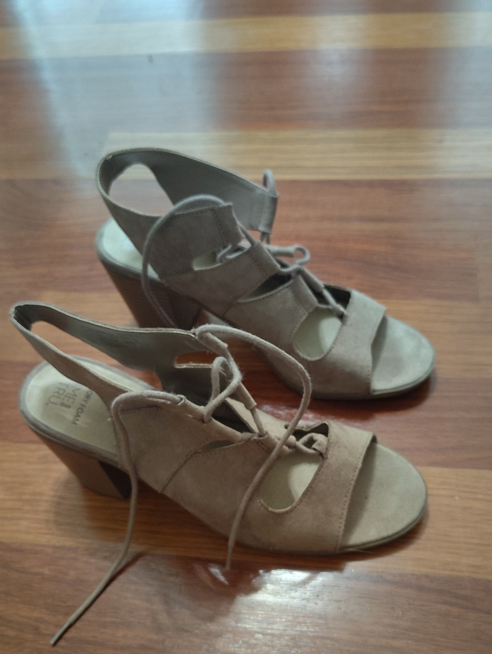Time And Tru Slingback Heels Sz 9
